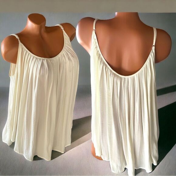 S❤️LD l GAP l Cream Blouse l Sleeveless l Adjustable straps l Plus, XXL l EUC - Picture 7 of 10
